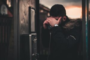 Come dimenticare una persona che ti piace? Ti aiuto a uscirne con questo articolo.